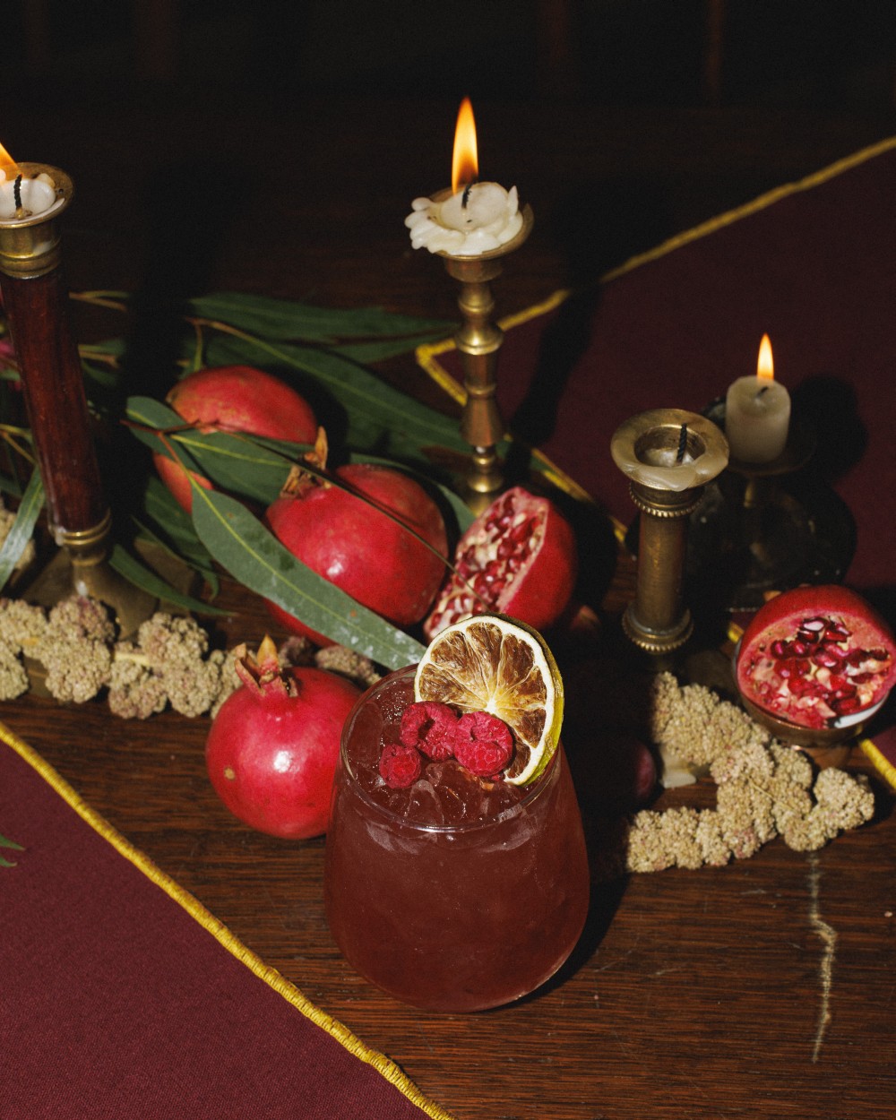 Kányádi Sándor
Valami készül